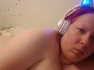 starlight1983's CamSoda show and profile