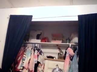 starlight1983 live cam preview