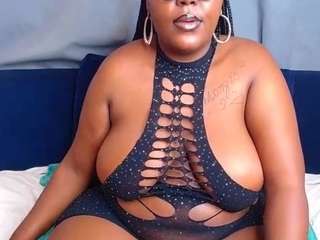 cherry-yummy from camsoda