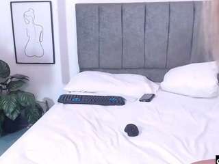  gaby-and-anny chat room