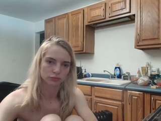 lanasharapovax's CamSoda show and profile