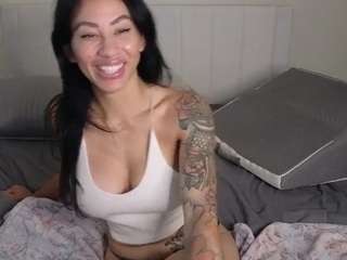 Live cam show with jazzyj