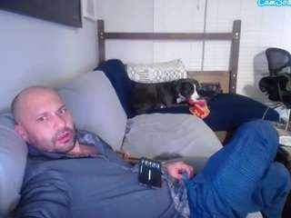 toofunnysluts Live Webcam on CamSoda