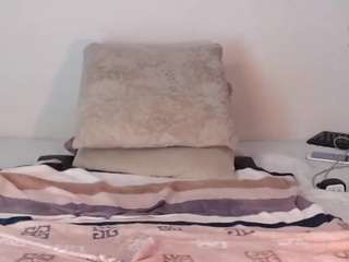 cute-venusx live webcam show