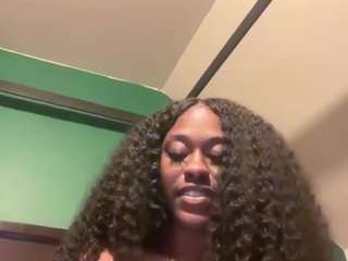 forbiddenfruitpia Webcam Model Profile