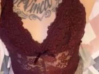 glowbunny409 Live Webcam on CamSoda