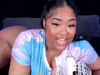 Live webcam model misszylahd on Soda Cams