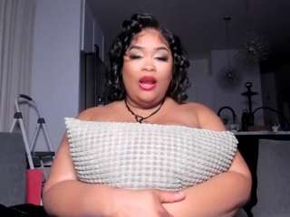 Live webcam model misszylahd on Soda Cams