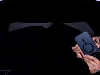 Live webcam model misszylahd on Soda Cams