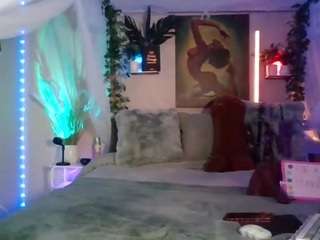 LOVELYS ROOM
