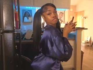 LOVELYS ROOM