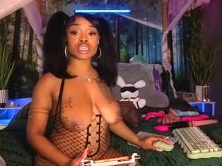 lovely-brown94 webcam