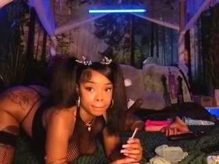 lovely-brown94 webcam