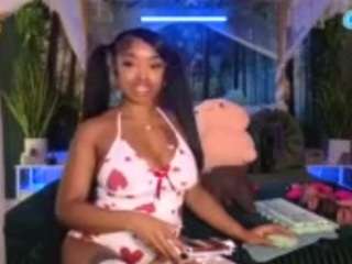 lovely-brown94 webcam