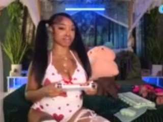 lovely-brown94 webcam