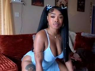 Live webcam model lovely-brown94 on Soda Cams