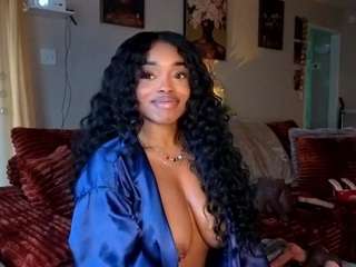 lovely-brown94 webcam model