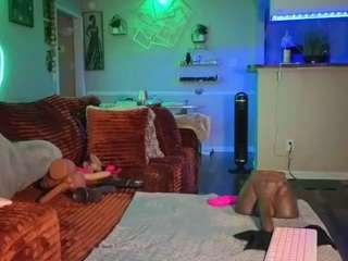 LOVELYS ROOM