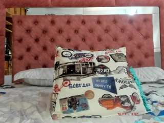 alwaysnaughtyx Live Webcam on {site_name}