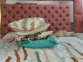 Live webcam model alwaysnaughtyx on Soda Cams