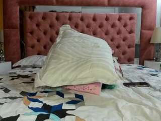 alwaysnaughtyx webcam