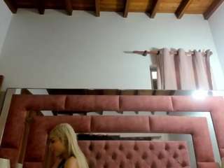 alwaysnaughtyx Live Webcam on CamSoda