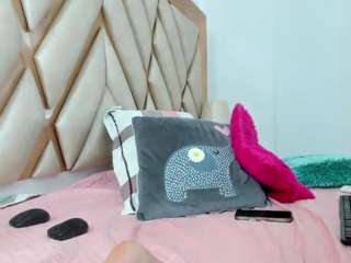 alwaysnaughtyx webcam