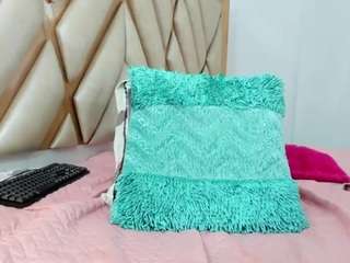 alwaysnaughtyx webcam