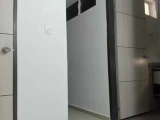 alwaysnaughtyx webcam