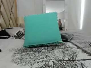 alwaysnaughtyx webcam