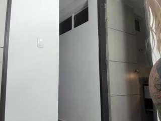 alwaysnaughtyx webcam