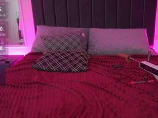 cinderelavel Live Webcam on CamSoda