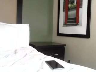 tastethepeach Live Webcam on CamSoda