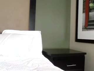tastethepeach Live Webcam on CamSoda