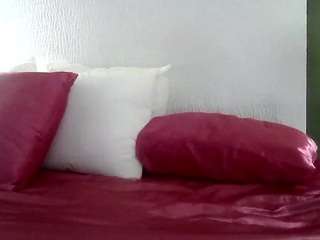tastethepeach from CamSoda is Freechat
