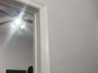 tastethepeach's CamSoda show and profile