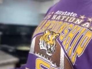 tastethepeach's CamSoda show and profile