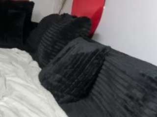 tastethepeach webcam