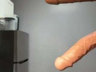 tastethepeach webcam