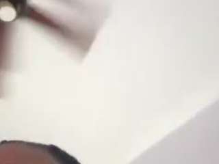 tastethepeach webcam