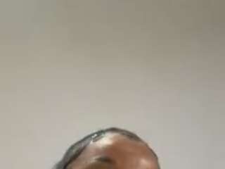 tastethepeach webcam