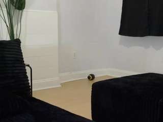 TasteThePeach live cam