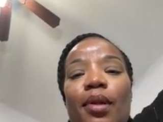 tastethepeach live webcam show