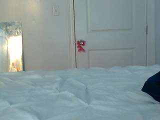TasteThePeach live cam