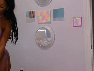 tastethepeach live cam