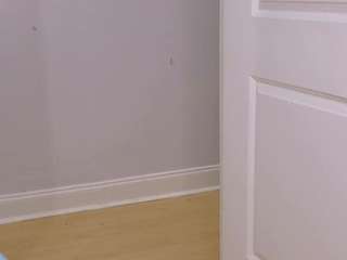 TasteThePeach live cam preview