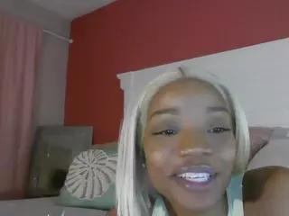 TasteThePeach's Live Sex Cam Show