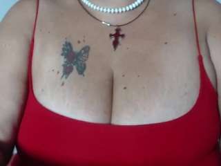 Birdie live webcam show