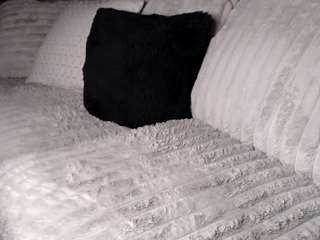 Live webcam model dreamyceline on Soda Cams