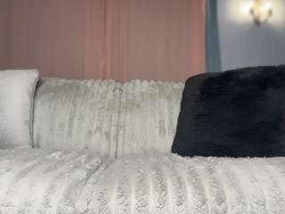 Live cam show with Camsoda Celine